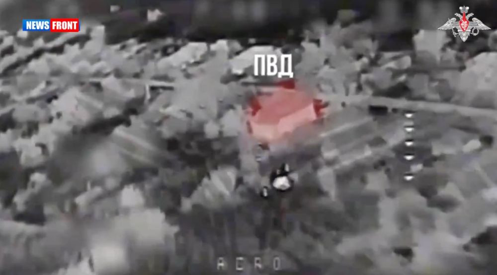 Расчеты ударных дронов Центра «Рубикон» уничтожают живую силу, технику и огневые позиции ВСУ