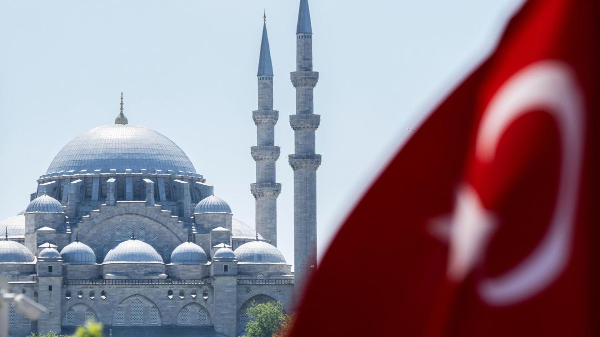 Российская делегация направилась в Стамбул на переговоры с украинскими террористами