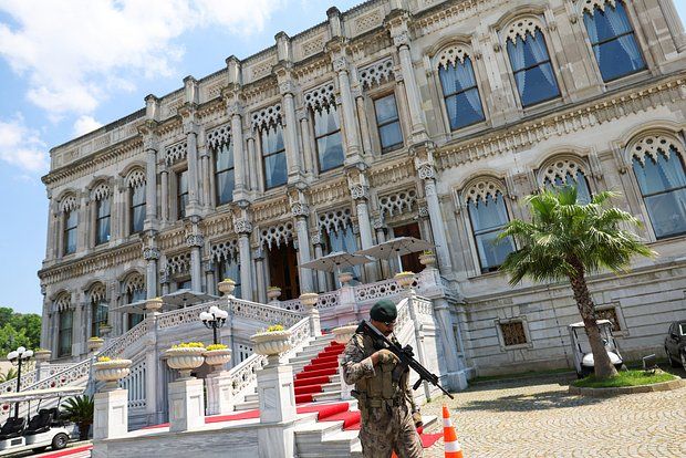 ������ ����� ����������� ������ � ������� ������� � ��������