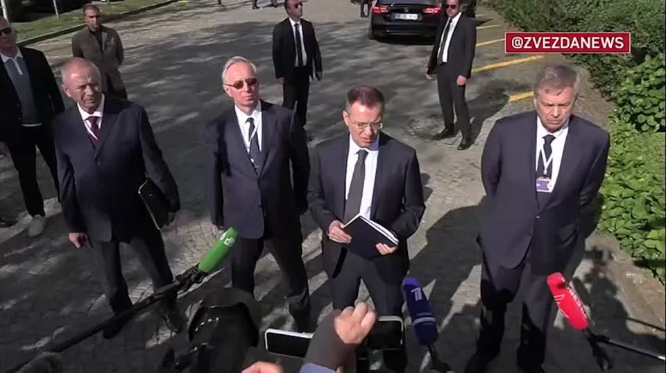 Ожидать каких-то сиюминутных прорывов на переговорах России и Украины в Стамбуле было бы неверно, заявил Дмитрий Песков