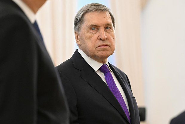 Ушаков: Вопрос встречи Путина и Зеленского не стоит в практической плоскости