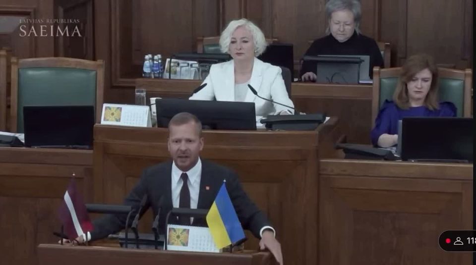 "Нас больше, и русский язык - наш язык!"