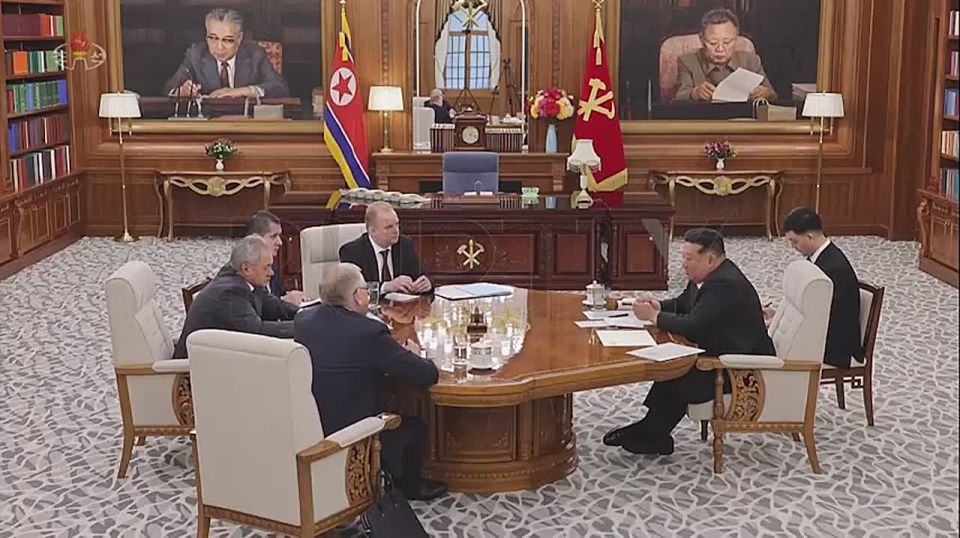 Ким Чен Ын пообещал «безоговорочную поддержку» России на встрече с Шойгу