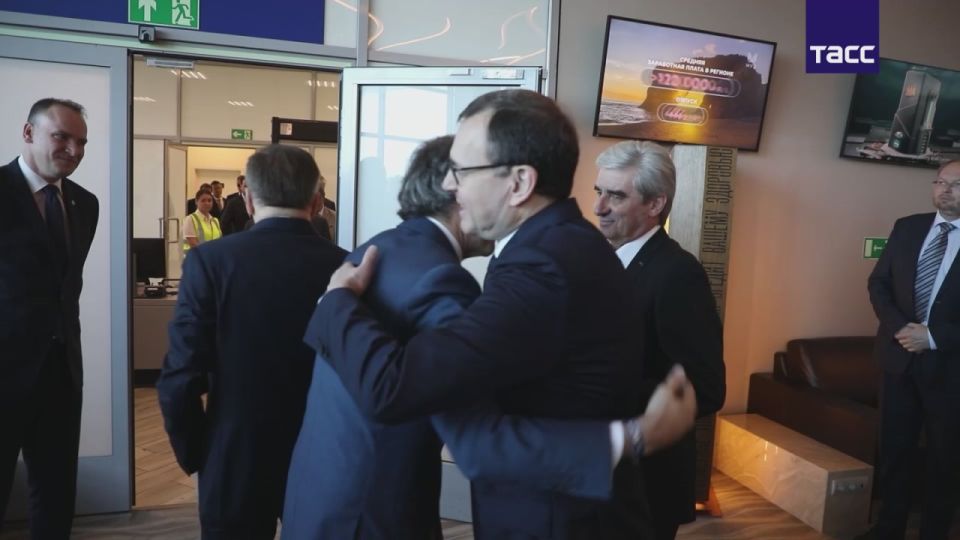 � ������������ ������ ������������ ���������� ��������� ������ � ������