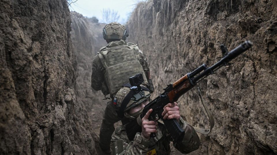 Реакция на массированный удар ВС РФ, фронтовая сводка и война Белого дома. Главное на 13:00