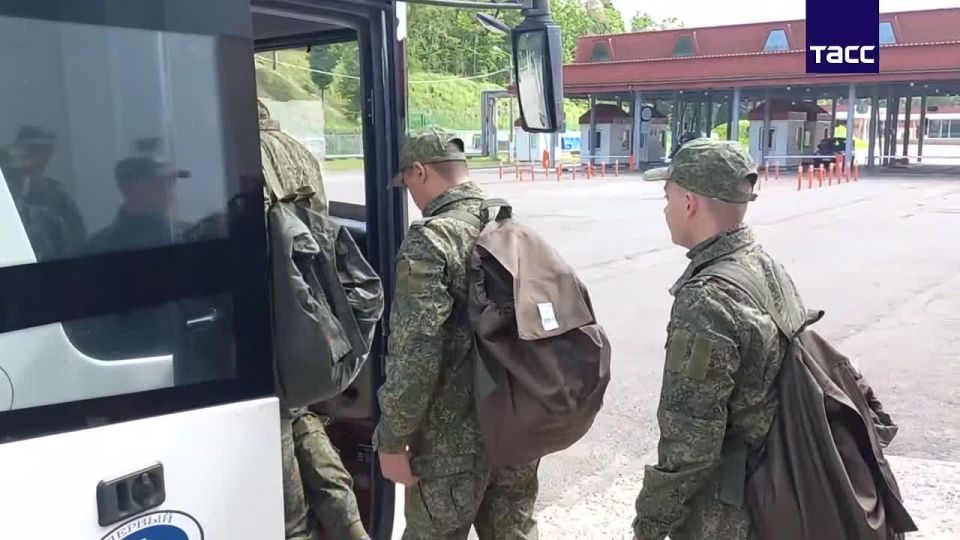 Ряд российских военнослужащих возрастом до 25 лет вернулись из украинского плена