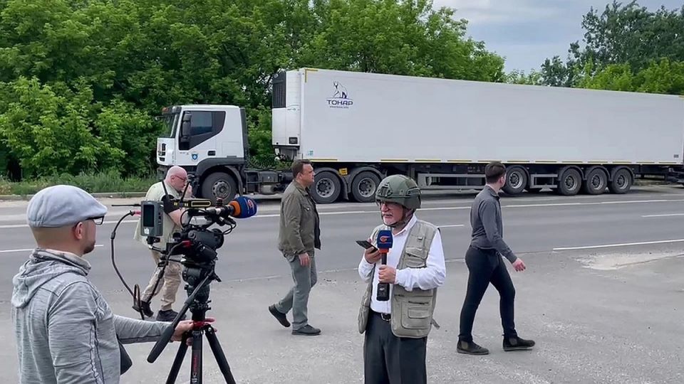 Мединский: Киев не принимает тела военных, поскольку ему трудно признать потери