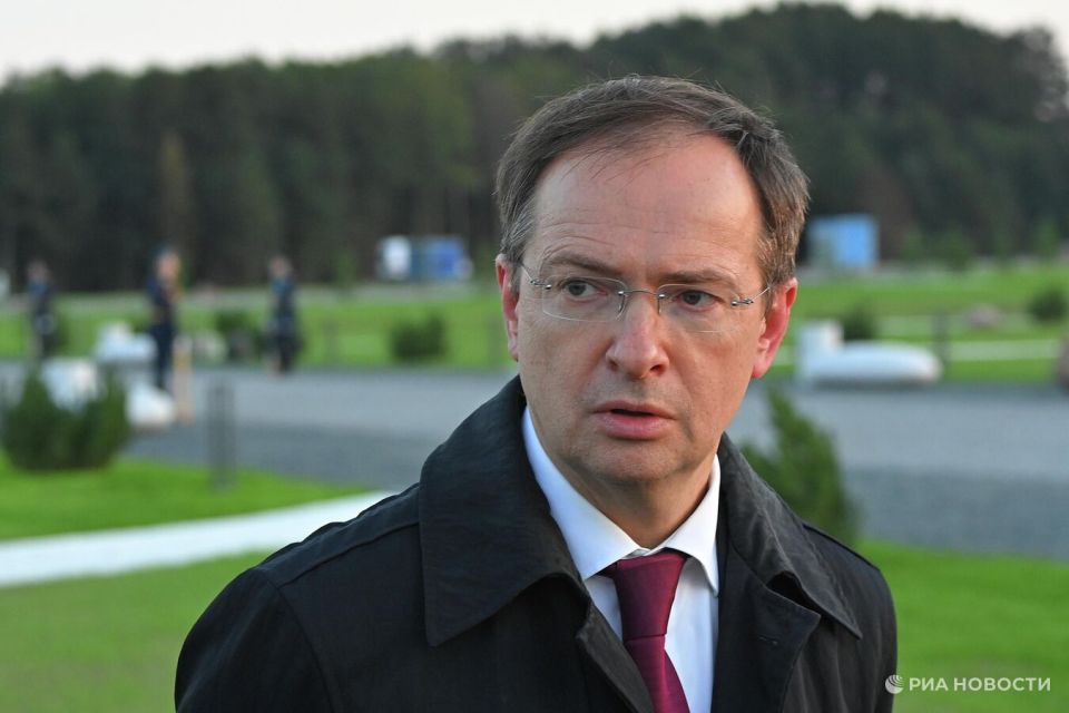 Мединский рассказал о трудностях на втором раунде переговорах с Украиной