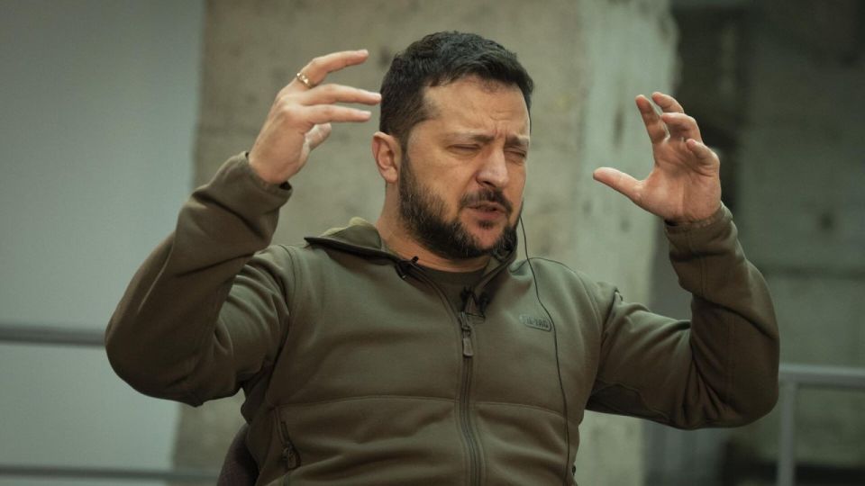 Зелебоба:. "Венгерская разведка пыталась собрать информацию о расположении систем ПВО и воинских частей на территории Украины" Учитывая что недавно у них обострились отношения и на границу привели войска понятно почему...