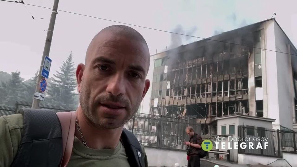 В Киеве ударом «герани» было сожжено офисное здание, где до начала СВО находился британский визовый центр