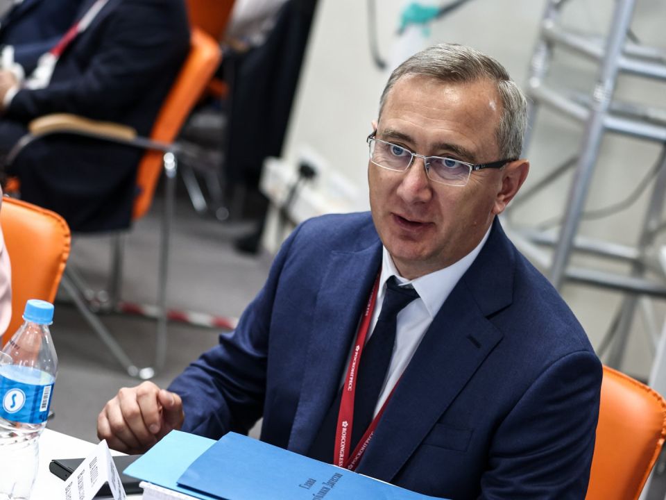 Учителя на Украине обещали коллегам «прибить паспорта России гвоздями ко лбу»