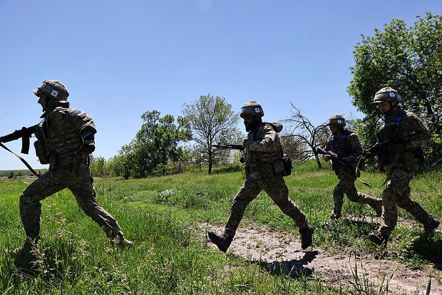 Дубинский: Запад хочет использовать Украину против России