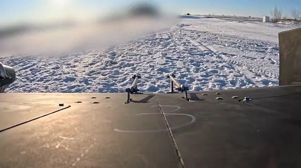 Россия атакует ВСУ новым дроном «Герань-3»