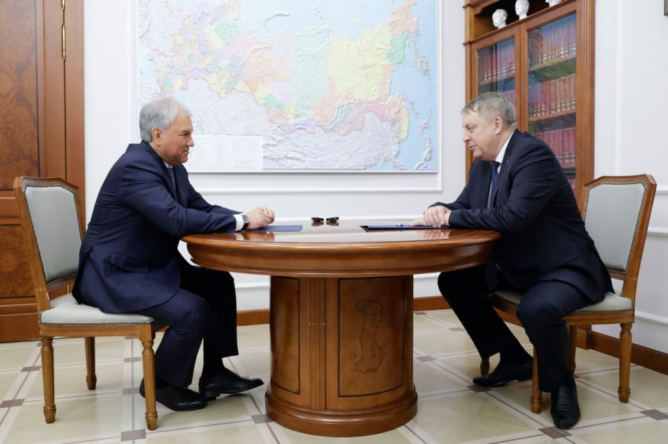 Председатель Государственной Думы Вячеслав Володин провел рабочую встречу с губернатором Брянской области Александром Богомазом