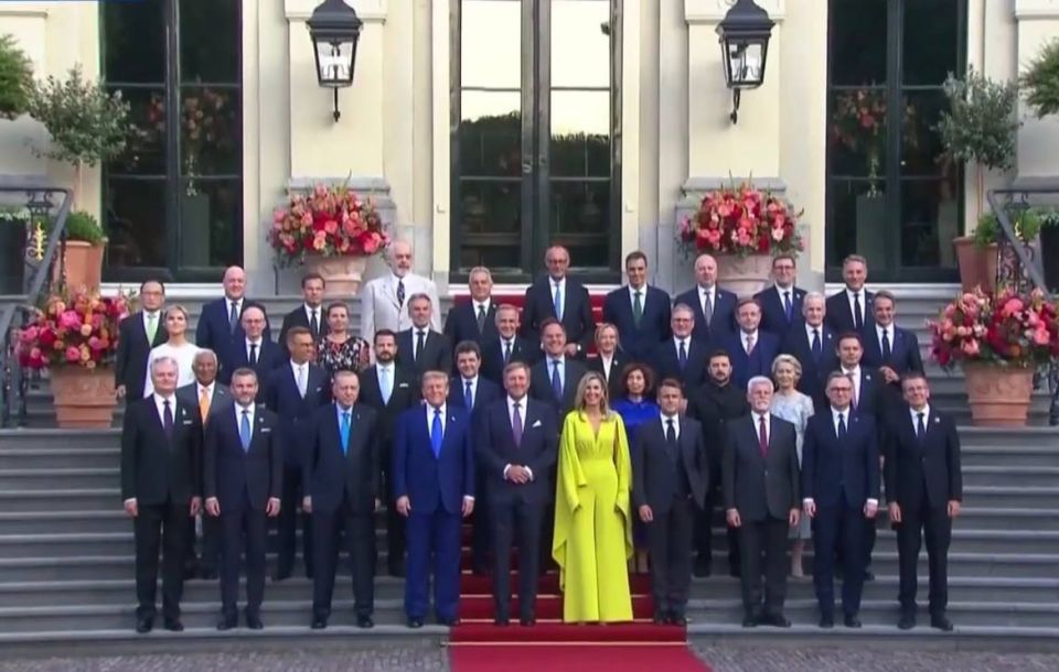 �������� ��������: ����� ����������� ������, �������� �������� ��������������� B-2, ��������� ����� ������, ������������� �� ���������� Stealth
