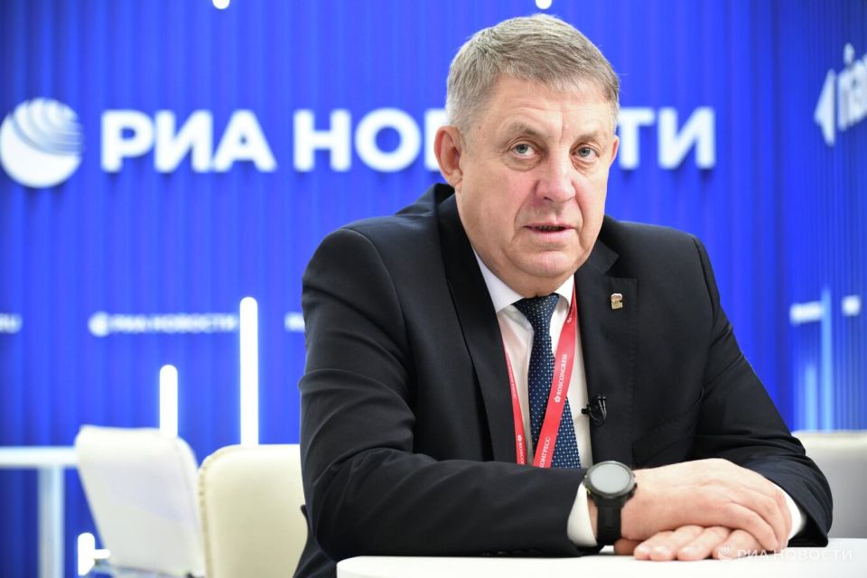 Александр Богомаз: нужно успокоить людей и обеспечить их безопасность