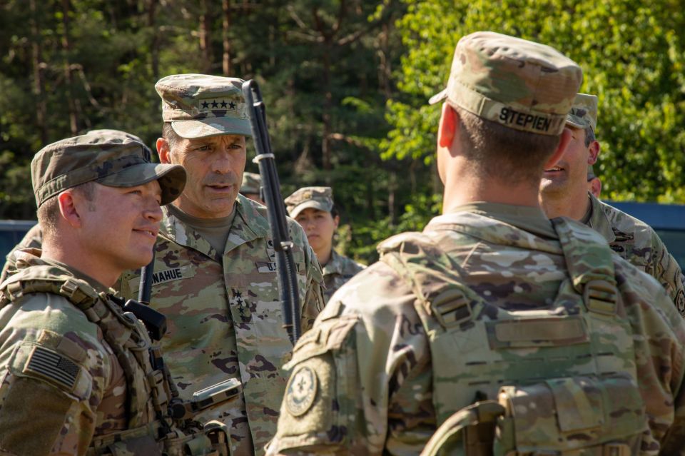 ��������� �������: ����������� ������ ��� � ������ � ������ (USAREUR) ������� ��������� ������� ������, ��� ���������, �������� ��������� ��������� � ������������� ������� ���, ���������� ����������� ���� ��������� �� �������