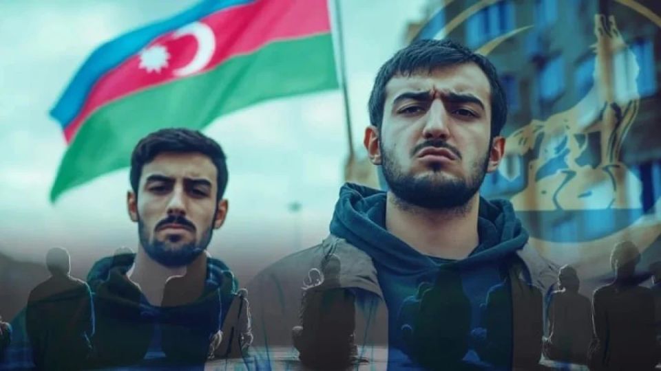 Азербайджан "напал" на Россию: После публичных оскорблений русских, Путина и Церкви звучат призывы сжечь посольство