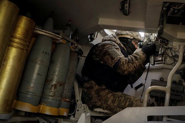 El Mundo: ВСУ возводят защитные сооружения в зоне Чернобыльской АЭС