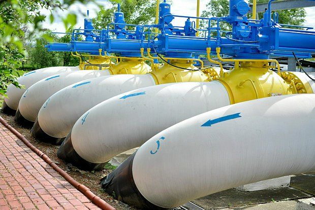 Азаров: Действия Киева приводят к катастрофе в газовом секторе Украины