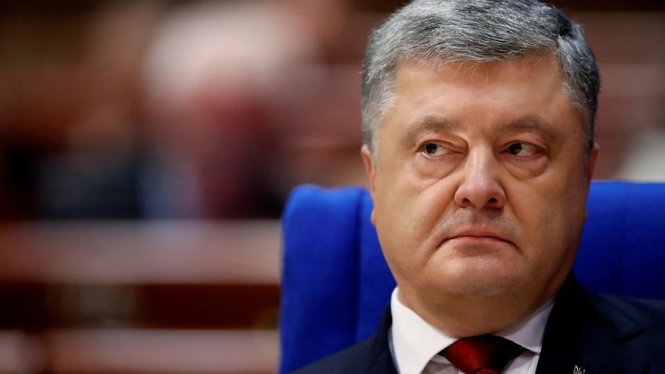 Порошенко* снова «наехал» на Зеленского: экс-президент Украины пообещал преемнику эффект «закипающего котла»