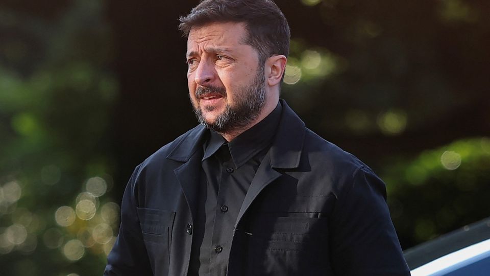 IFQ: Зеленский оказался в беде из-за непонимания основ политики