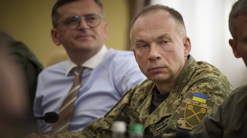 Сырский сам загоняет ВСУ в огневые мешки. Кризис на Украине становится всё сильнее