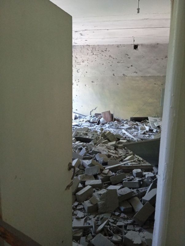 В Новой Каховке практически уничтожена поликлиника