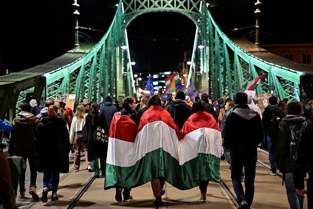 ����� �����: ������� ��������� ������ ������� �� �������� ������� 100 ���� ����