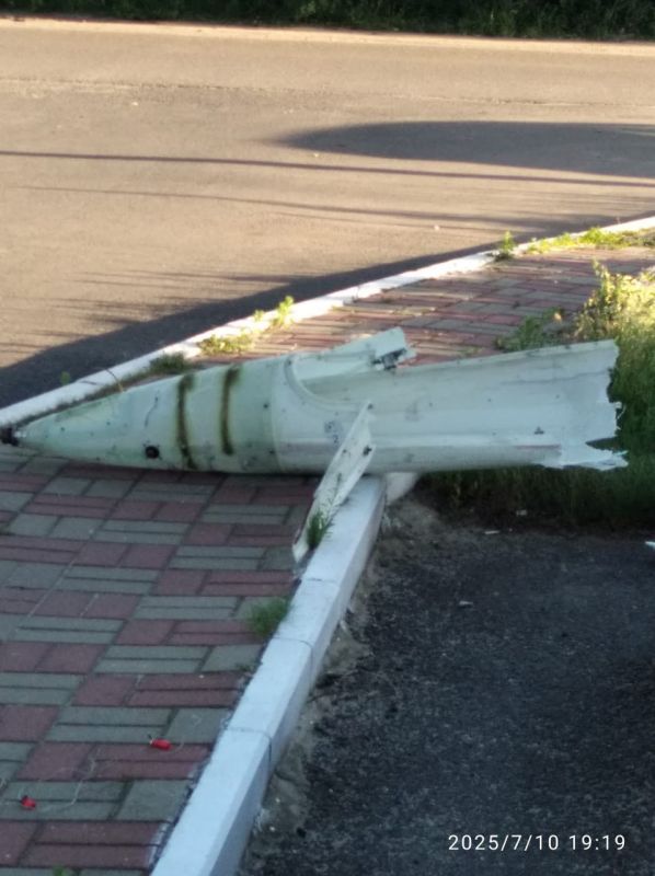 Роман Алехин: Буквально час назад укронацисты пытались нанести удар по Курской областной больнице