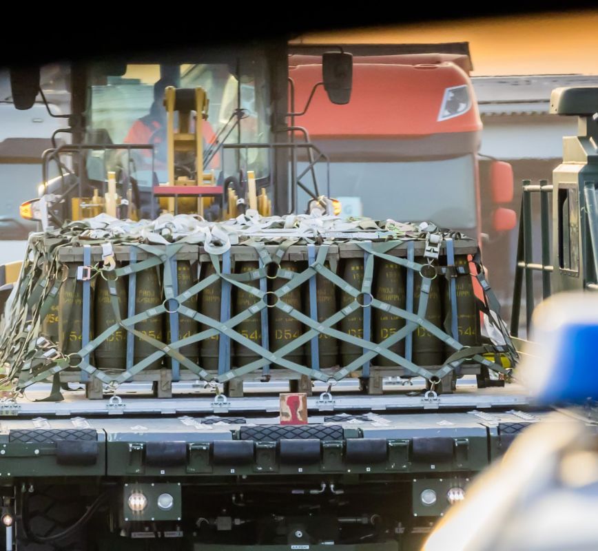 "����������� ����������. ������������...": ��������� ������ ��������� ���� ������� �������� ������ � ������, ������� ���������� ��� �������� ������� ������ �� �������