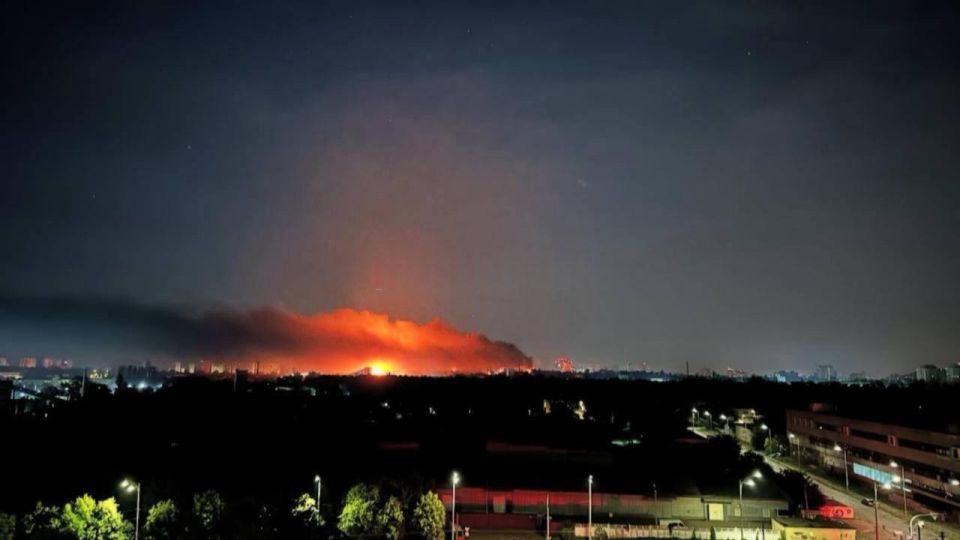 Юрий Котенок: Минувшей ночью "Герани" плотно работали по целям в Киеве и его окрестностях