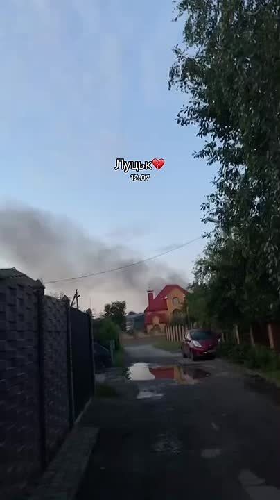 ������ �������: ������� ����� ������� "������" ��������� ������������� ����� "�����" � ����� �� ������-������ �������