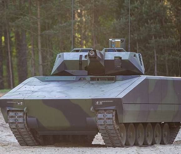 ����� ��������� ���������� �������� Rheinmetall ����� ��������� ������ � ������ ��������� �������� ��� Lynx ������� � ������������ �� ������������ �� �����