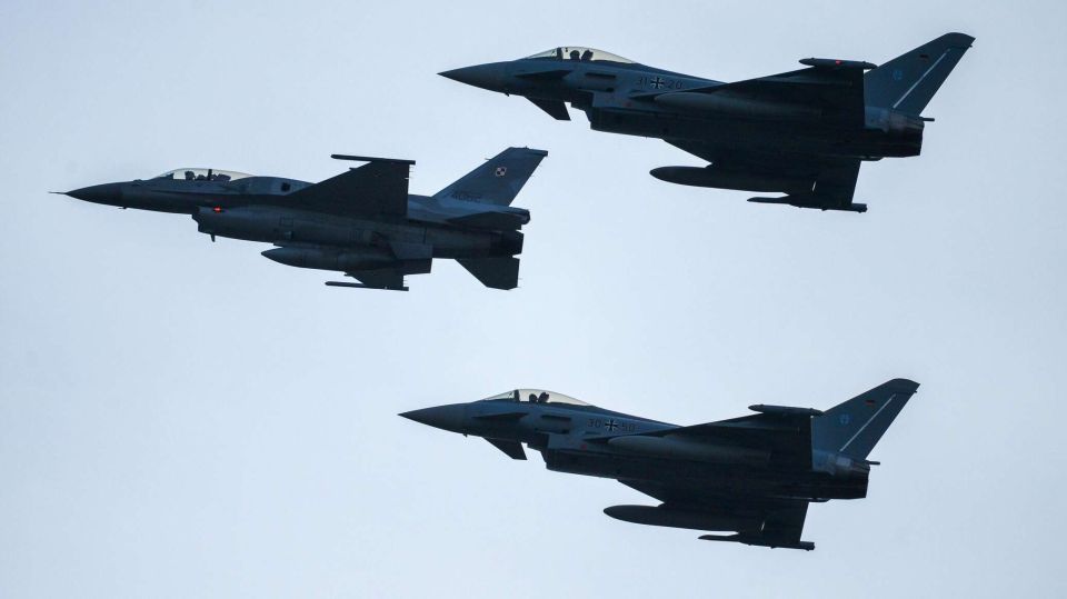 �������� ����� ����� JASSM ��� F-16 � ��� ��� ����� �������� �� ��� ���