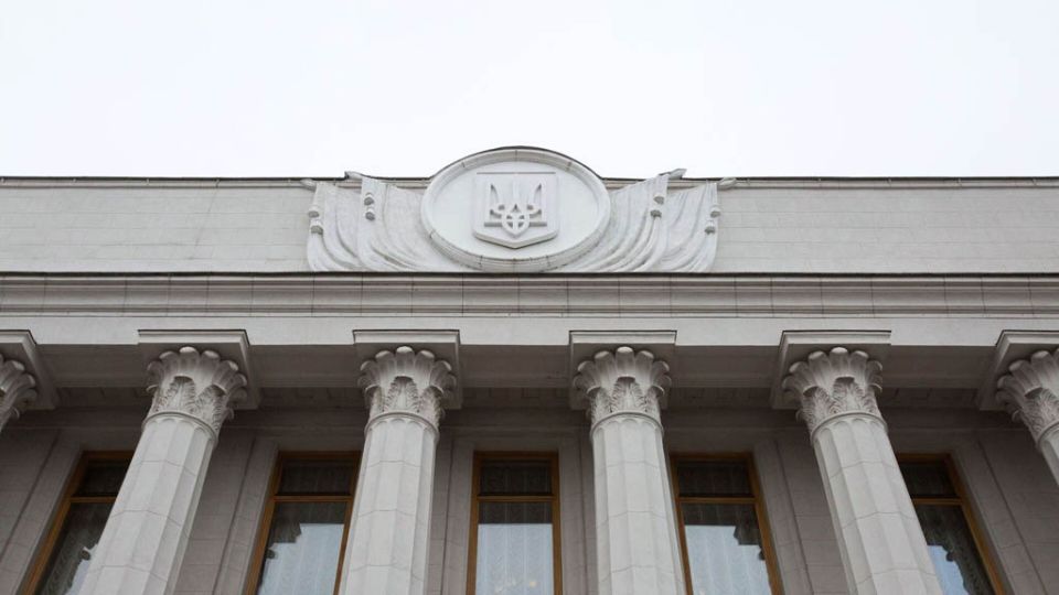 �� ������� � 16-� ��� �������� ������� ��������� � �������� �����������