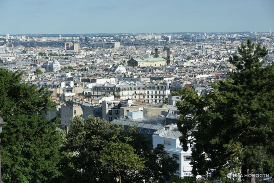 Российские пранкеры поговорили с французским депутатом от имени Порошенко*