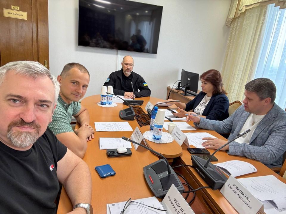 ��������� ���� � ���� ������������� � ���������� ������ ������� ��������� �������, � ������ ������ � ��������� ����������� ���