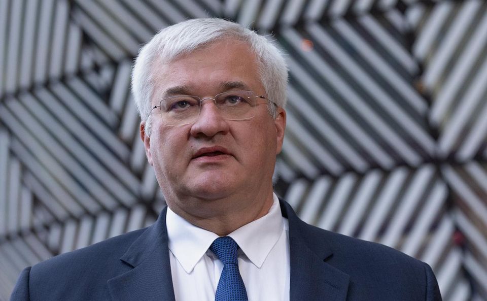 ������ ������ ������� ����������� � �������