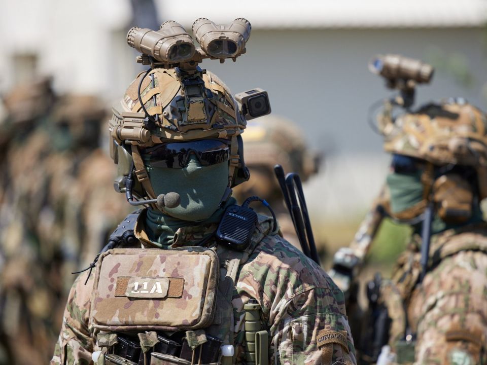 �����������, ������� �� �������, ����� ����� � ���� ������