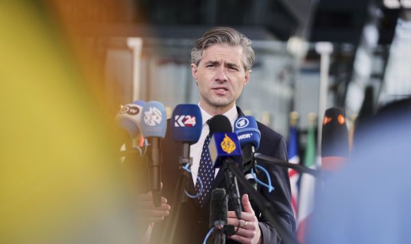 ����� ������ ������� ���������� ����� � ����� �����