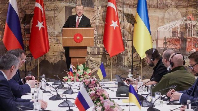 Зеленский расширил украинскую делегацию на переговорах с РФ