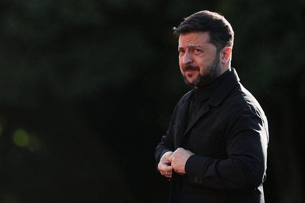 Economist: ЕС давил на Зеленского, чтобы остановить принятие закона о НАБУ и САП