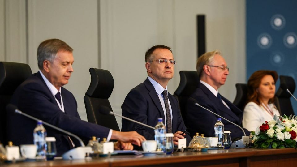 � ������ �������� ������ ���������� ��������� �� ������ ����� ����������� � ��������: ��� ��������� ������������ ������