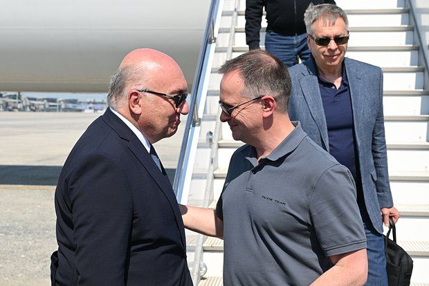 ��������� ������ �� ���������� � �������� � �������� Putin Team