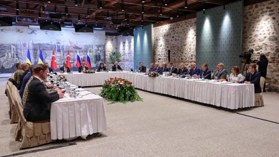 ����� ����� ������ ������� ��������� �� ����������� � ������: �������� ������ �� 4 �������� ������ � 4 ���������