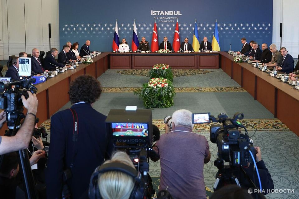 Зеленский расширил состав украинской делегации на переговоры с Россией