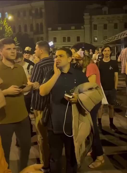 Киев взрывается протестами?