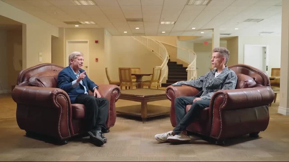 Украинцы должны иметь право на отказ от военной службы, — Экс-посол США Макфол