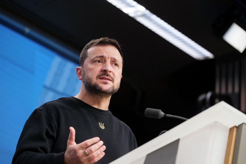 "Захватывает все больше". На Западе набросились на Зеленского